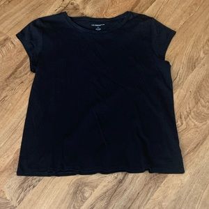 Women’s Liz Claiborne tee